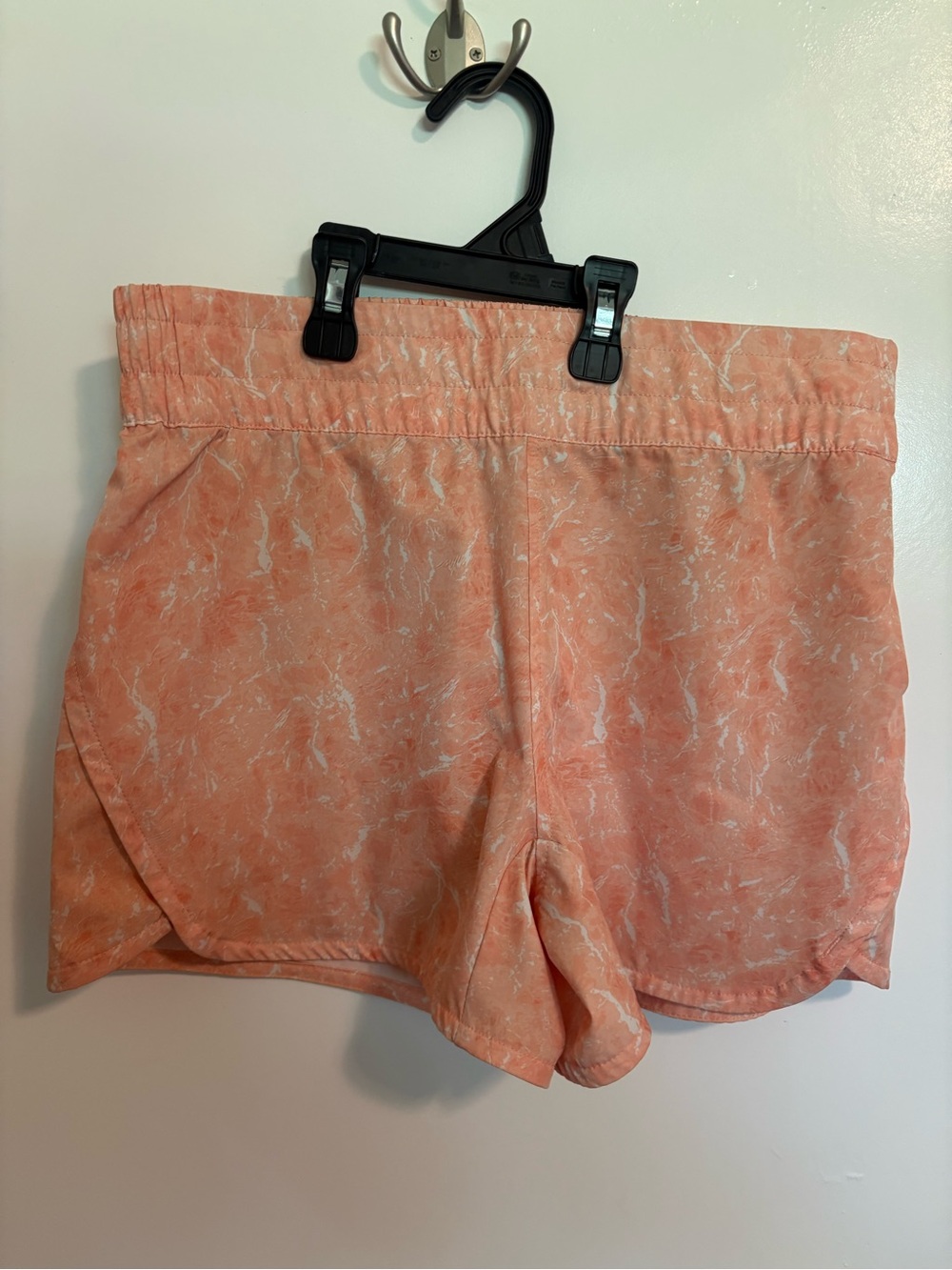 Bass Pro Shops Women’s Peach Marble Athletic Shorts